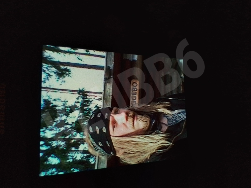 Advertisement (8150070) - Mr333 1