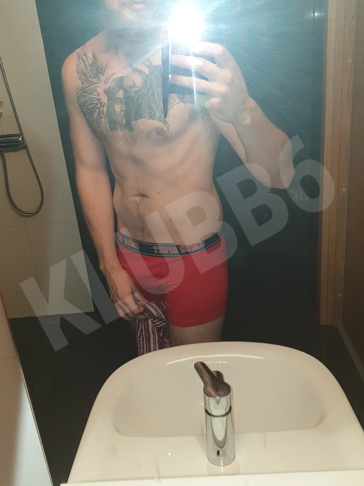 Advertisement (8028681) - Ibby90 1