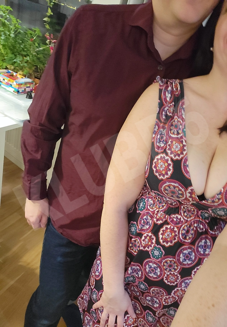 Advertisement (8383276) - giftnyfiketpar42 1