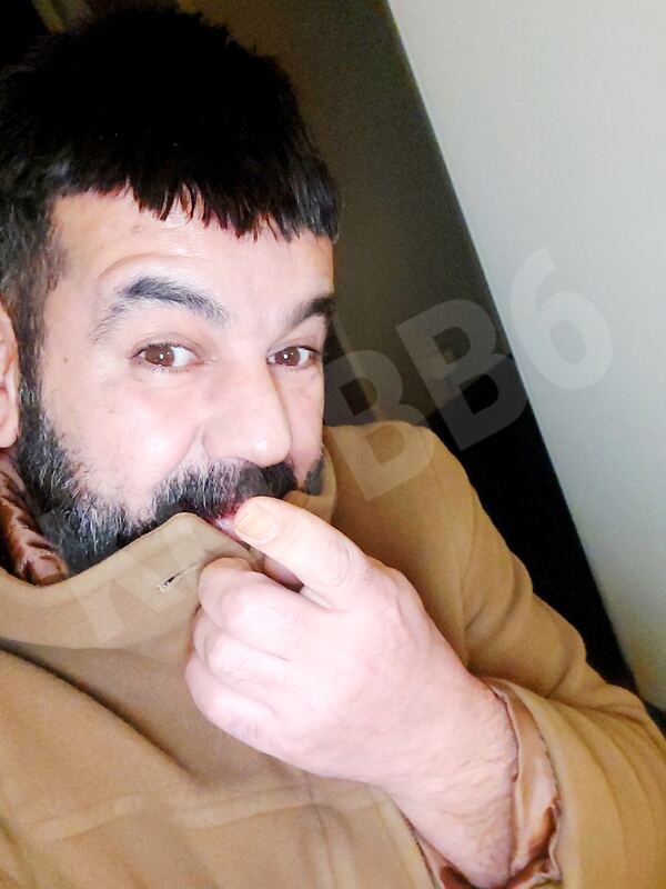 Sarkhel4428049