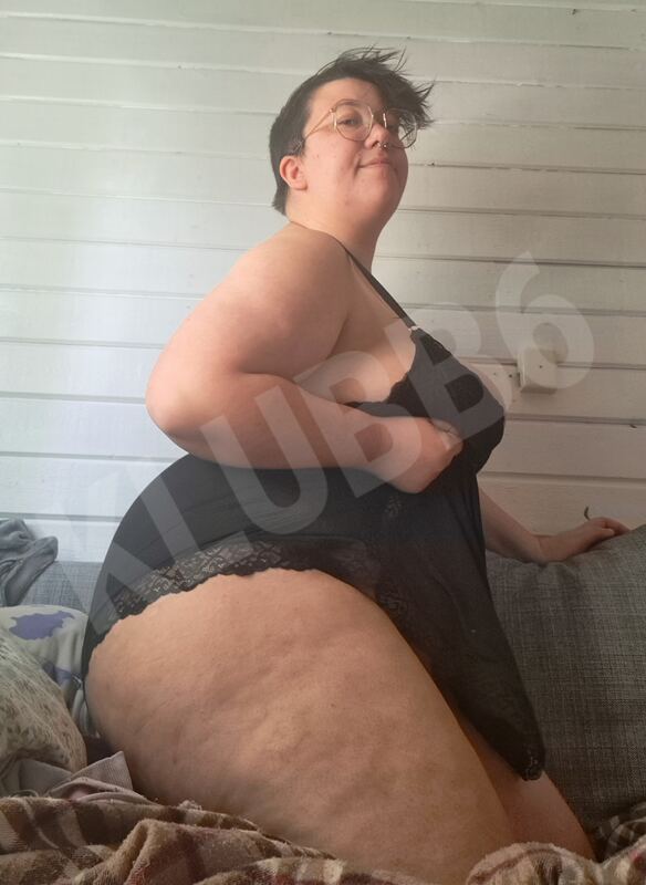 lanalovelace5963762