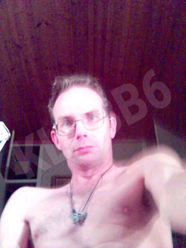 nakedbo354387288