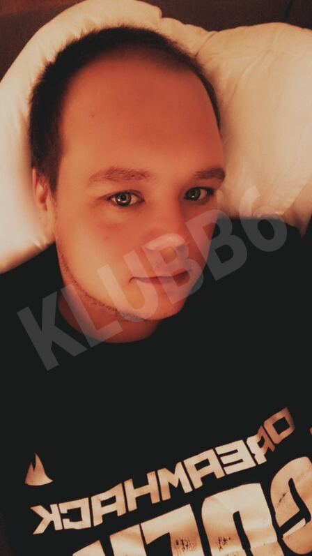 queerguy5112729
