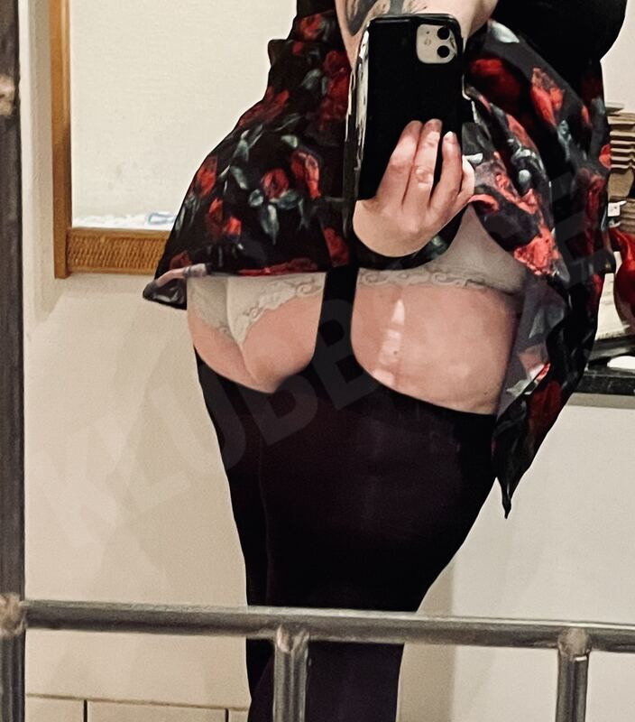 MadameEve4421798