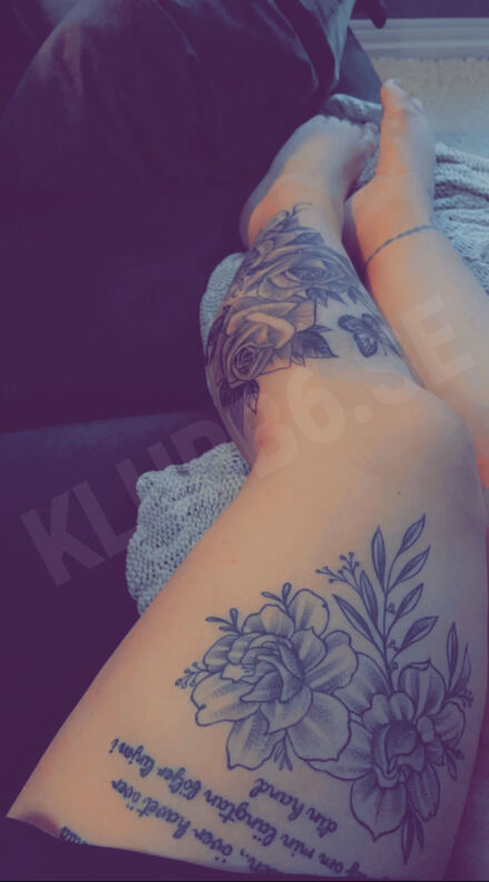Couple76754035190