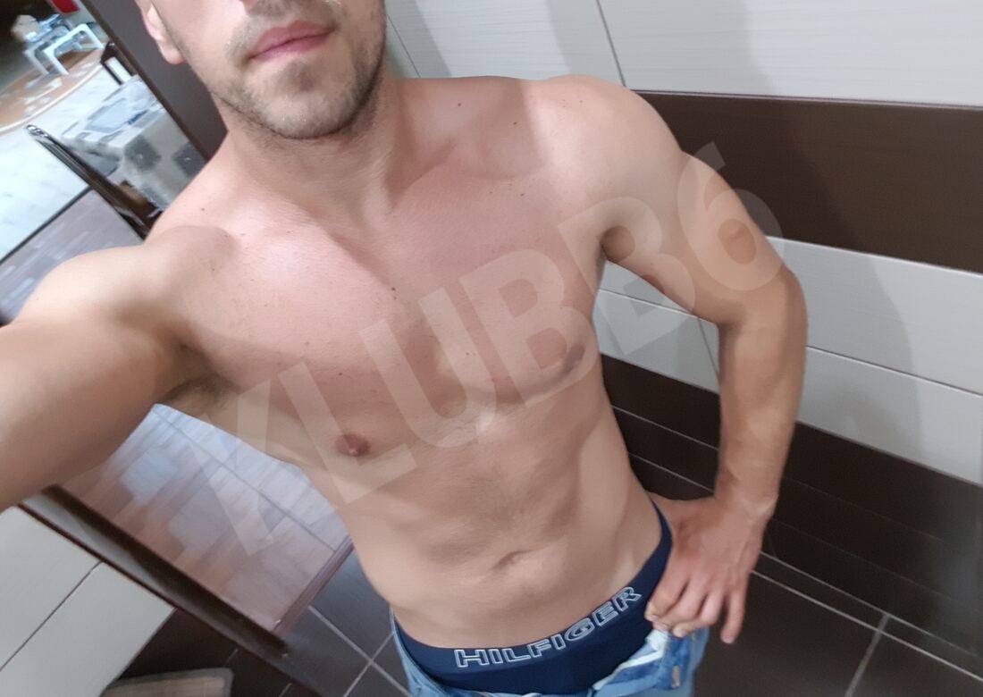 Gaga875957970