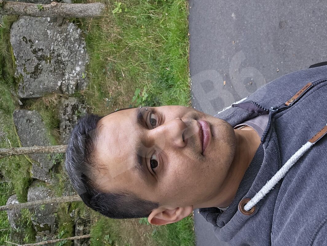 Latino19894310625
