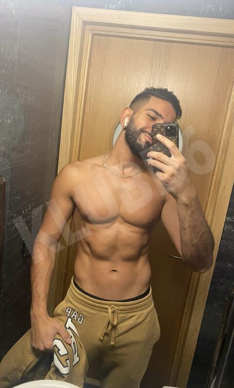 Adammxxx5149668
