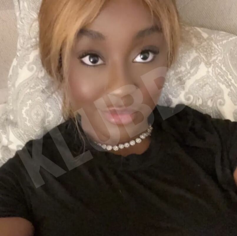 Laura2244891133