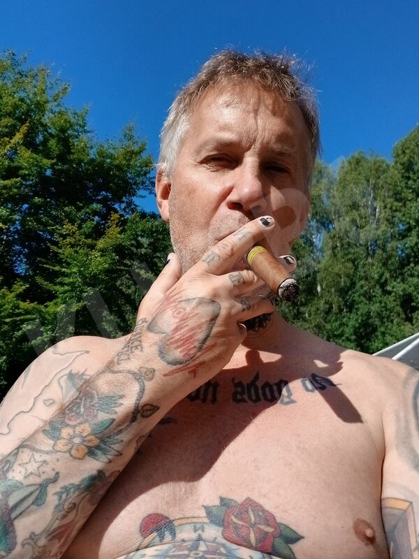 JohnnyHeat5947636