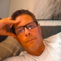 Niklas49