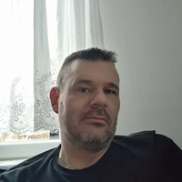 Björn