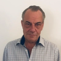 petertq