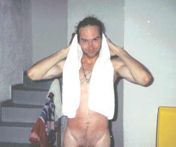 nakedbo35