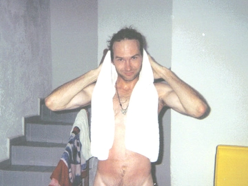nakedbo35